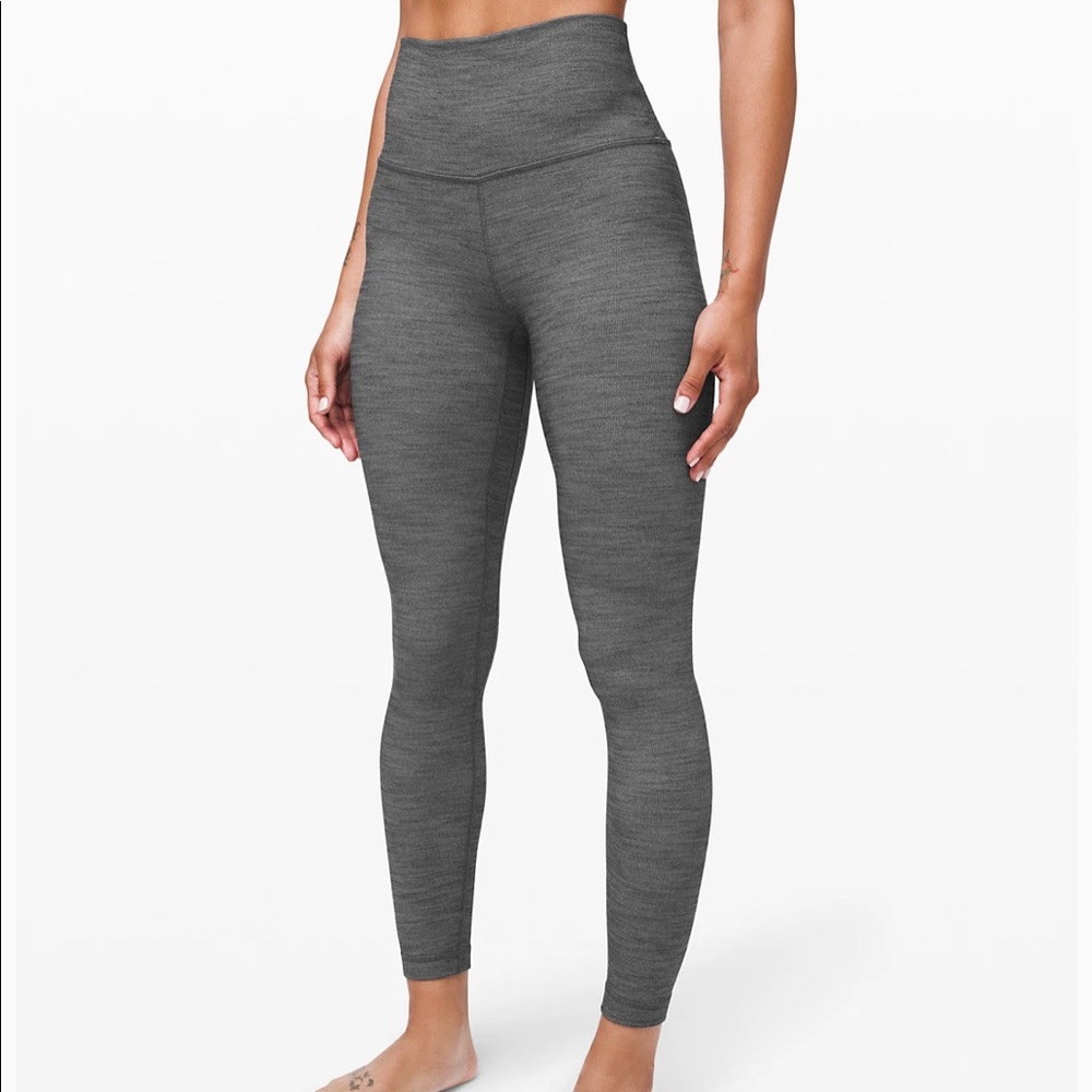 *LOOKING TO TRADE* Grey align leggings